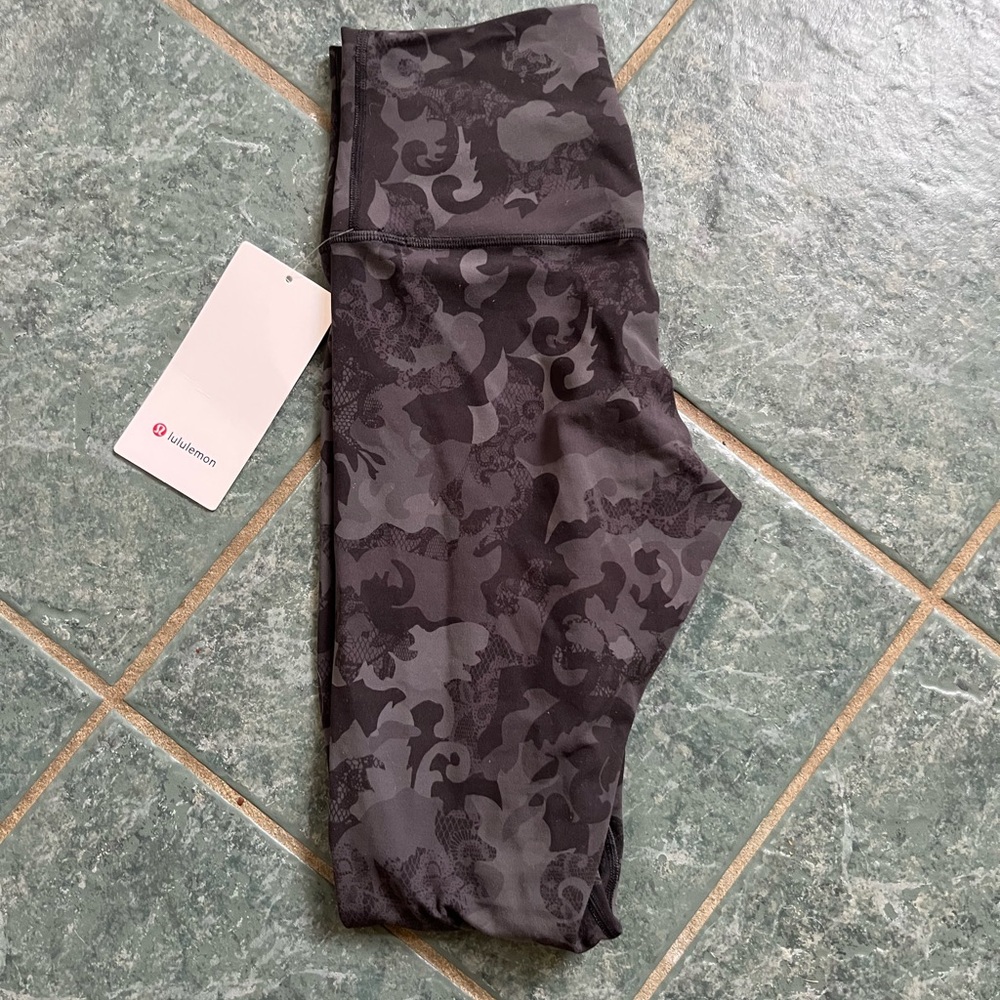 lululemon athletica Gray Patterned Leggings